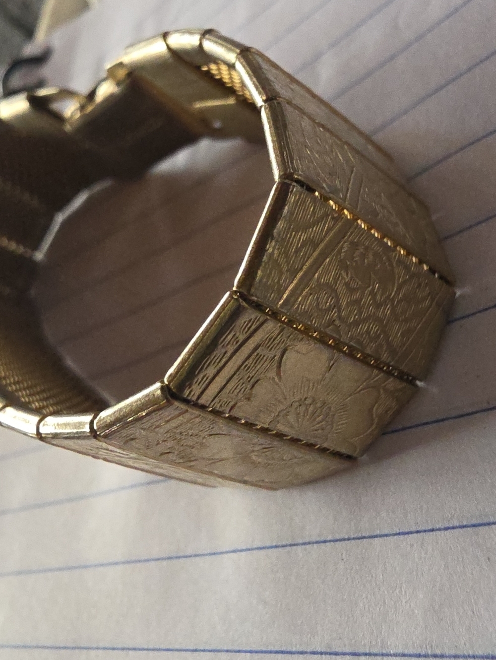 Sarah Coventry Gold-Tone Floral Engraved Stretch Bracelet